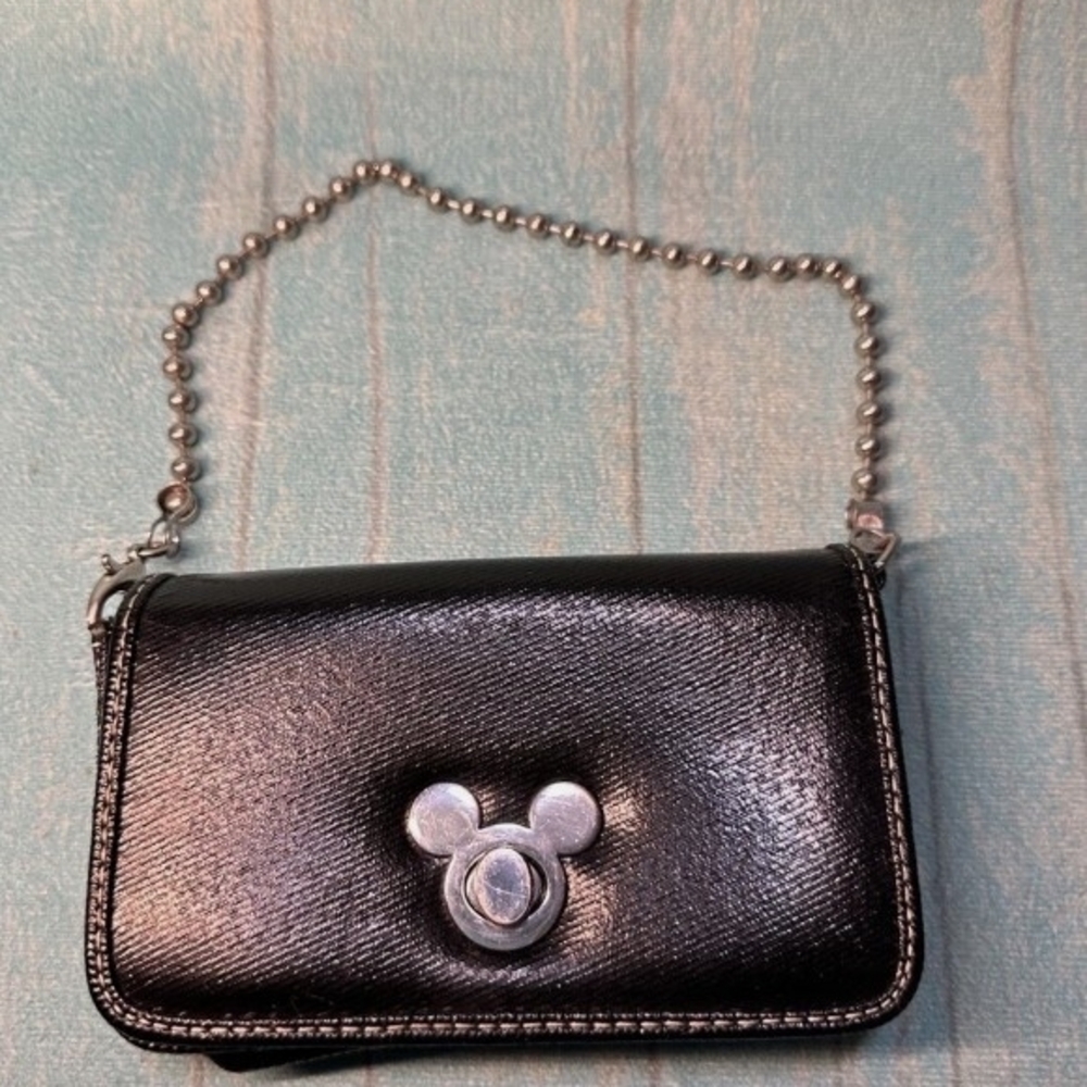 Walt Disney Parks Mickey Mouse Latch and Pink Stars Shoulder Purse Clutch